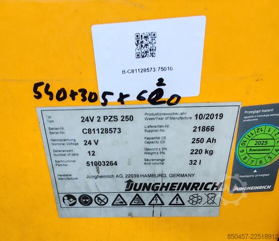 Tow Tugs Jungheinrich EZS130 defect