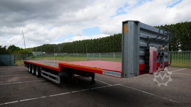 Semi low-loader Reistreyler 3 axle semi low loader unused