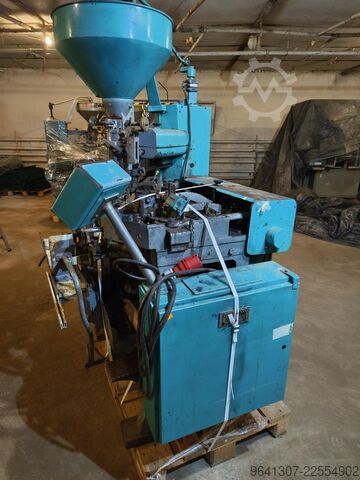 Packing machine  