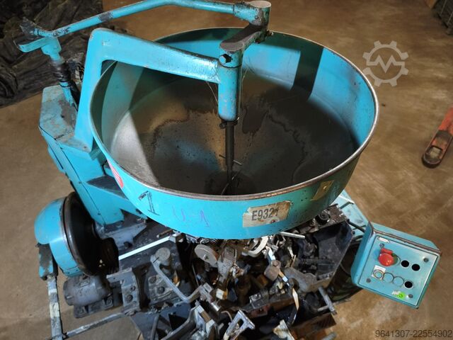 Packing machine  