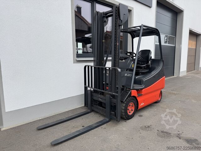 Forklift Linde E20-02
