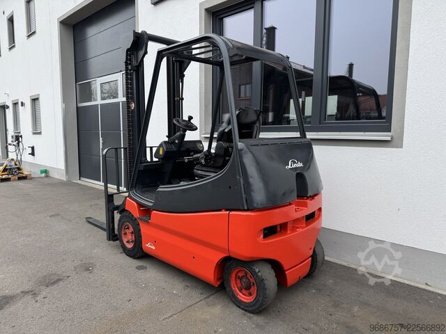 Forklift Linde E20-02