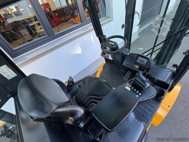 Forklift Jungheinrich TFG435s