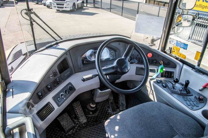 Dumper VOLVO DUMPER A25F