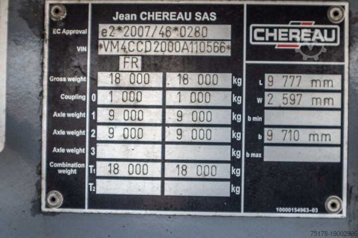 Refrigerated/freezer transport CHEREAU CHEREAU+CARRIER+DHOLLANDIA 2.5 T.