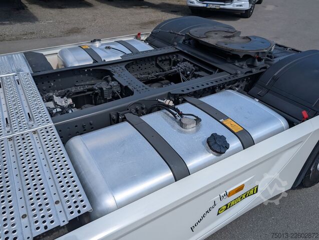 Standard SZM MERCEDES-BENZ ACTROS 1851 LS GigaSpace, erst 71 Tkm