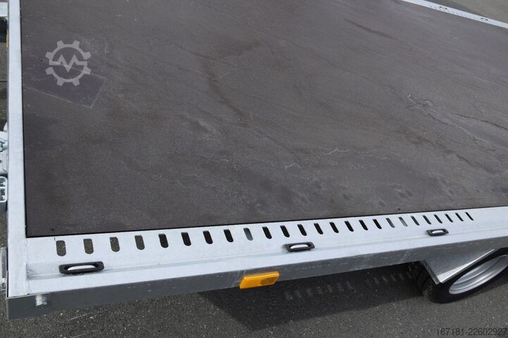 Car carrier trailer HUMBAUR Universal 3000 Holz, sofort lieferbar