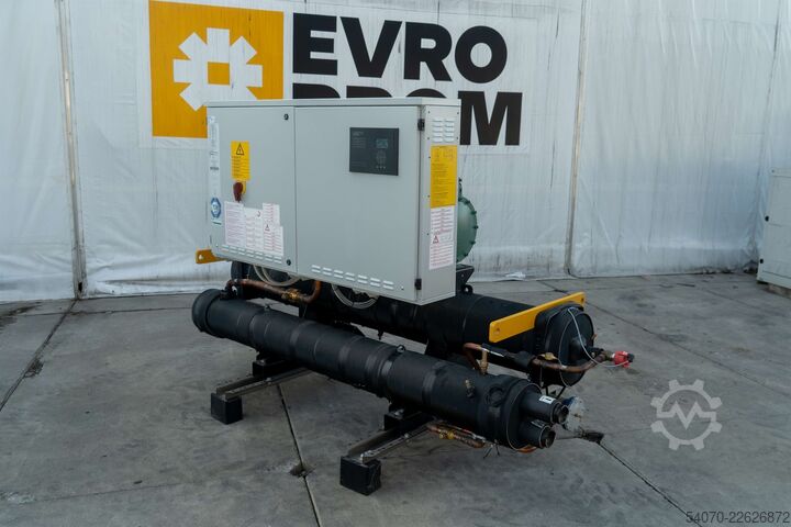 Chiller New Industrial Chiller / Heat pump Climaveneta 106/122 KW | With warranty