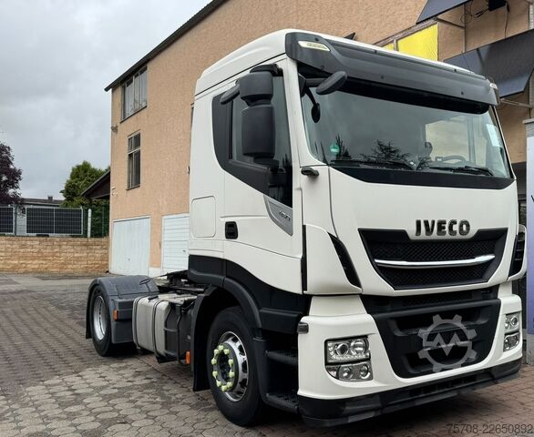 Standard tractor unit IVECO Stralis 440S46*Flachdach*1 Bett*Retarder*TOP !!