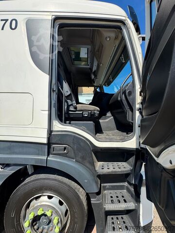 Standard tractor unit IVECO Stralis 440S46*Flachdach*1 Bett*PTO*Retarder*TOP