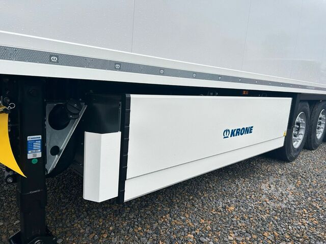 Reefer semitrailer KRONE SDR 27 Cool Liner Blumenbreite mit Liftachse