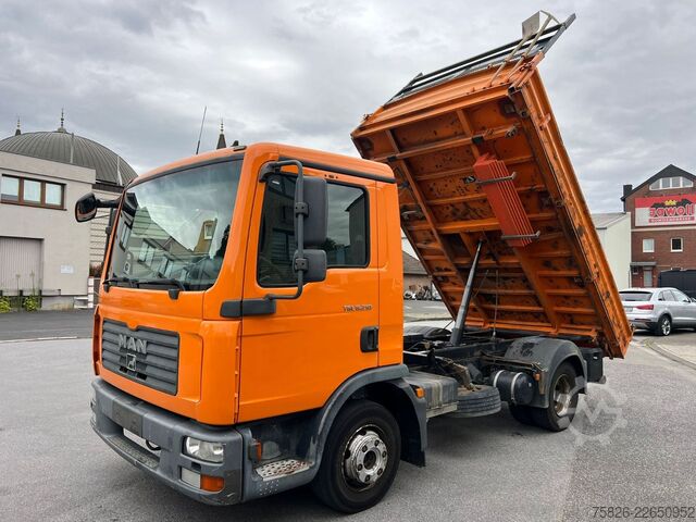 Dreiseitenkipper MAN TGL 8.210 3S.Kipper MEILLER Kipphydraulik