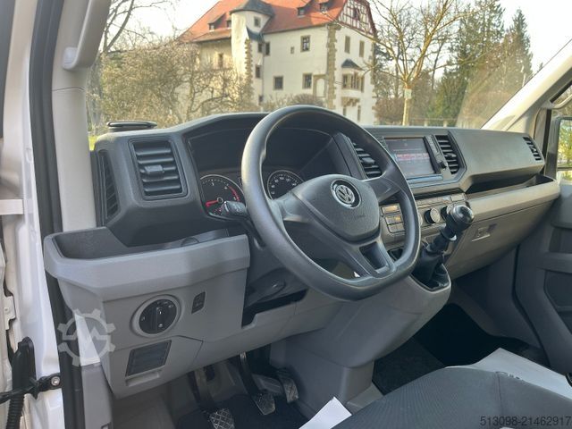 Box van VOLKSWAGEN CRAFTER 2,0TDI XXL KOFFER MIT LBW NAVI KLIMA