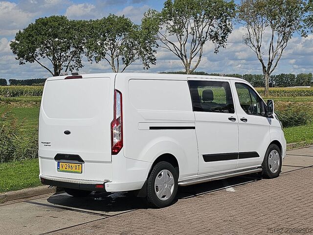High-roof van FORD TRANSIT CUSTOM 2.0 L2 DubbeleCabine NAP