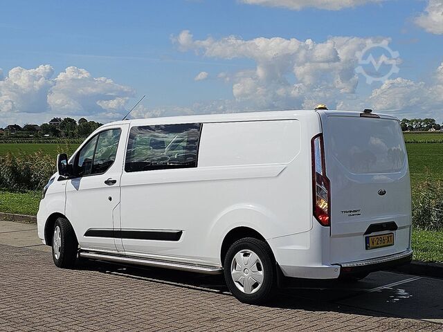High-roof van FORD TRANSIT CUSTOM 2.0 L2 DubbeleCabine NAP
