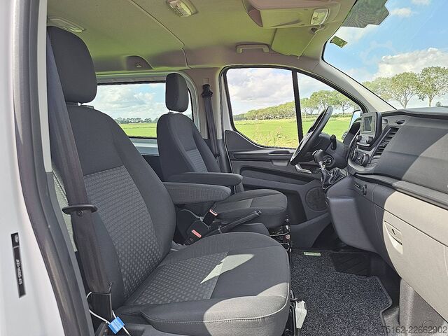 High-roof van FORD TRANSIT CUSTOM 2.0 L2 DubbeleCabine NAP