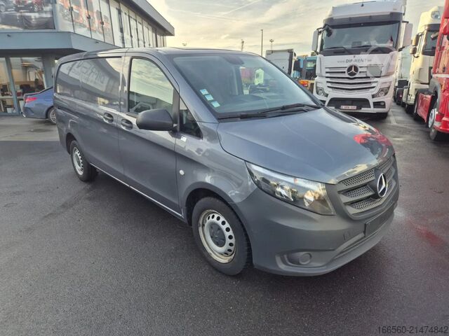 Van Mercedes-Benz VITO 111 CDI