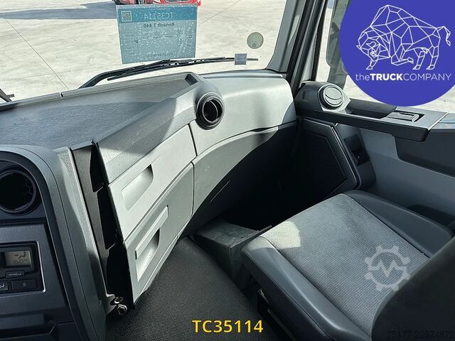Hook arm system Renault T 440