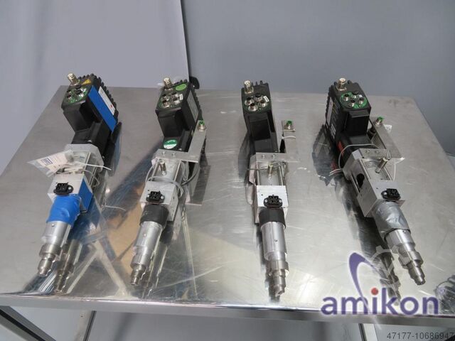 Prüfstation für Kleberköpfe inklusive DÜRR 5 Robotergeführte Kleberköpfe