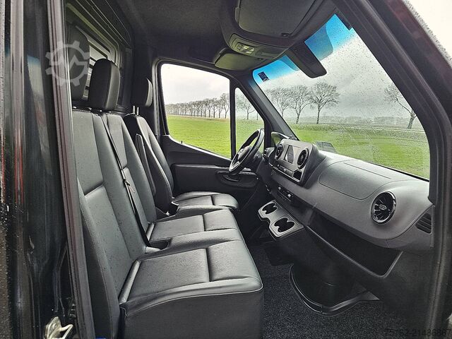 High-roof van MERCEDES-BENZ SPRINTER 314 L2H2 Mbux Automaat!