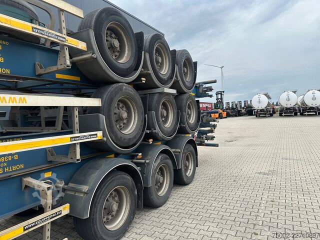 Containertransport LAG stack of 3x 2012 LAG 40FT/45FT chassis / empty ...