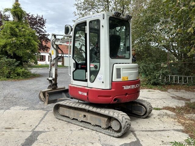 Raupenbagger Takeuchi TB138 FR