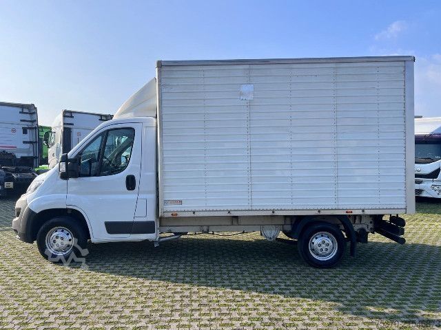 Transporter mit Koffer Fiat DUCATO