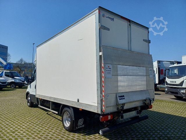 Transporter mit Koffer IVECO DAILY 35C16 3.0