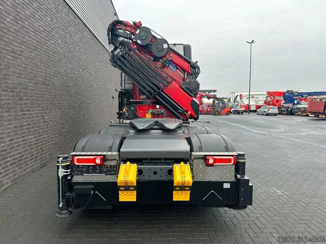 Kranwagen Mercedes-Benz Actros 2553 6X2 TREKKER +HMF 4020 K6 +FJ 600 K4...