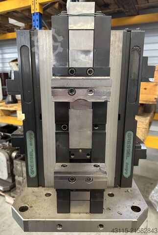 Cross tooling column with Gressel GRESSEL 400 x 400