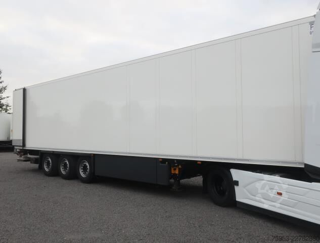 Reefer semitrailer Schmitz Cargobull SKO 24 Doppelstock Ladebordwand Lift Vector HE19