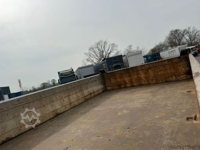 Dreiseitenkipper LKW MERCEDES-BENZ Axor 1833 4x4 HAD Dreiseitenkipper mit MGK Kran