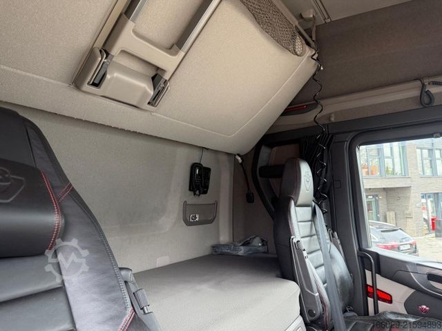 Standard tractor unit SCANIA S 580 V8 Hydraulik, sehr sauber