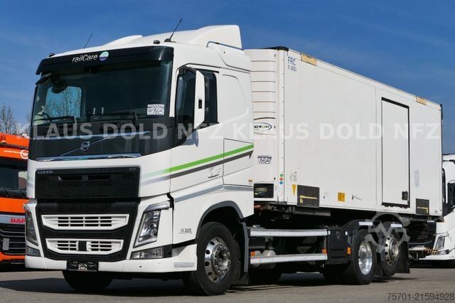 Swap body truck VOLVO FH 500 BDF Kühlkoffer Schmitz Retarder LBW