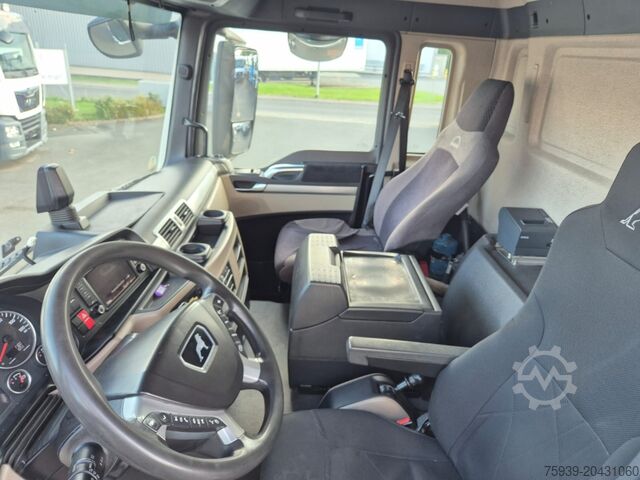 LKW mit Tankaufbau MAN TGS 26.500 6x2