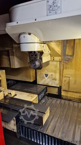 Werkzeugschleifmaschine SAACKE UW I D