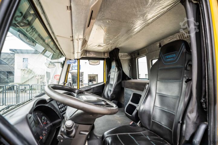 Standard tractor IVECO TRAKKER 450-6X4-BIG AXLES