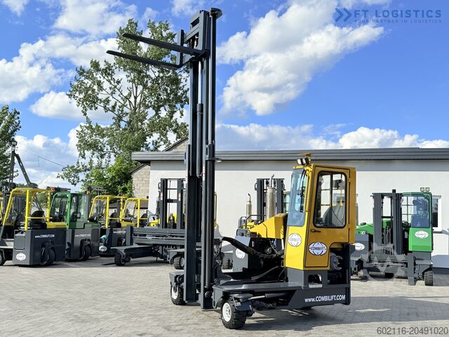 Vierwege-Gabelstapler Combilift C4000 / GAS / DUPLEX 4100 / POSITIONER