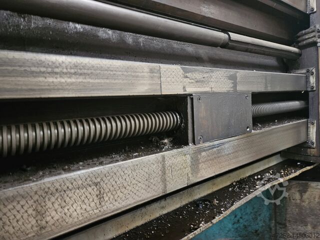 Vertical lathe with turret UMARO SC 17