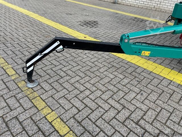 Mini crane Hoeflon C 6 E SOLD