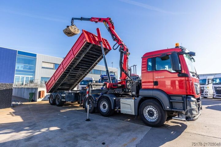 Kipper mit Kran MAN TGS 26.420 BLS-6x2/4+ EPSILON Q200Z