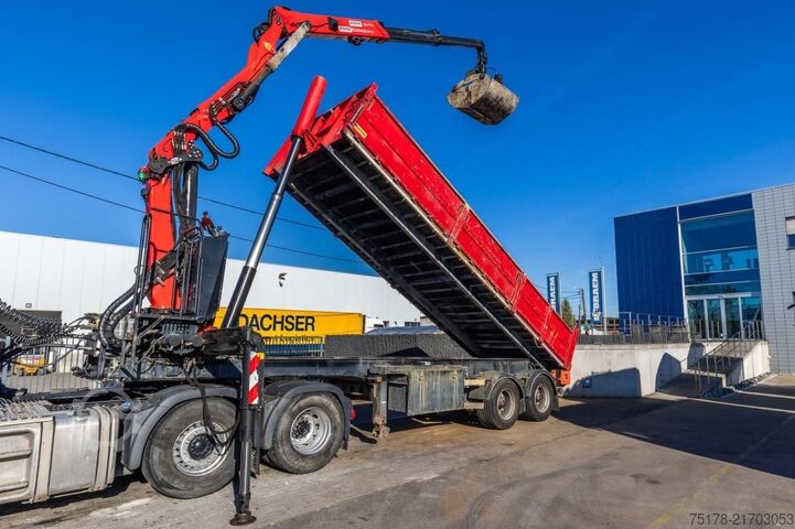 Kipper TURBO'S HOET KIPPER + PALFINGER EPSILON Q200Z