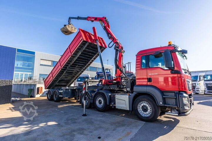 Kipper TURBO'S HOET KIPPER + PALFINGER EPSILON Q200Z