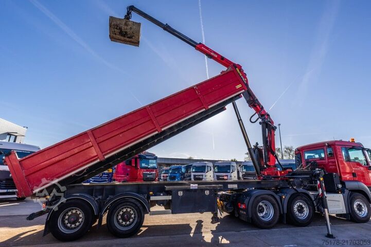 Kipper TURBO'S HOET KIPPER + PALFINGER EPSILON Q200Z