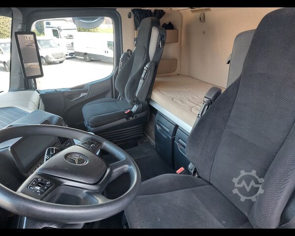 Standard SZM MERCEDES-BENZ Actros L 18 4x2 - Actros L 1848 LS 4x2