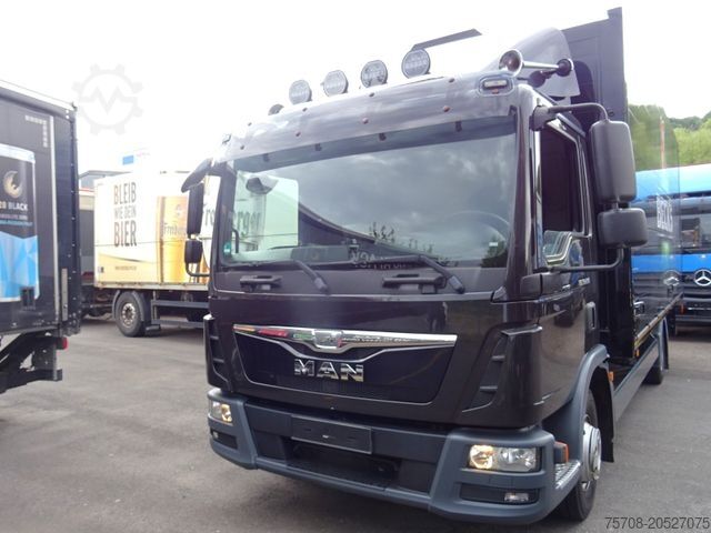 LKW mit Getränkeaufbau MAN 12.220 TGL*6,2 m Schwenkwand*LBW*2x AHK*B/L*TOP!