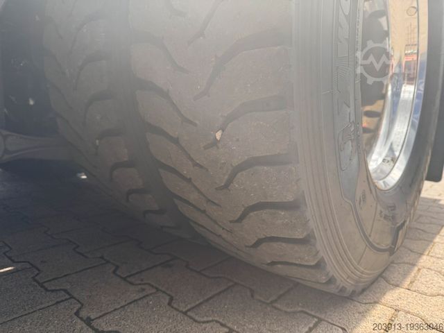 Holztransporter LKW VOLVO FH 540 6x4 Langholztransporter Kran + Anhänger