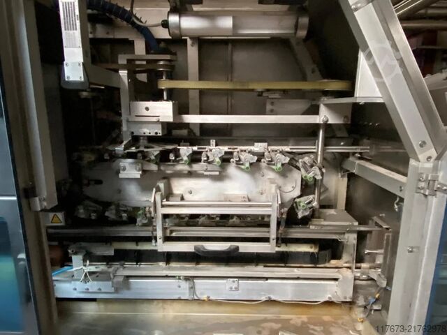 Used Tetra Pak TBA-8 SQ 1000 ml filling machine Tetra Pak® TBA/8-1000 SQ