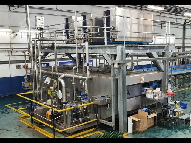 Used Glass bottling line for ciders 32.000 BPH Berchi 
