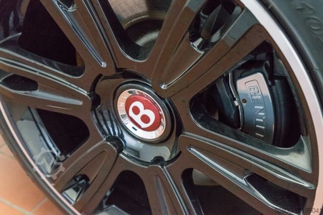 Van BENTLEY Continental GT 4.0 V8 4WD/Kamera/21 Zoll/LED